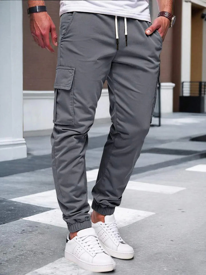 RICCARDO | Leichte Cargo-Jogginghose mit Taschen