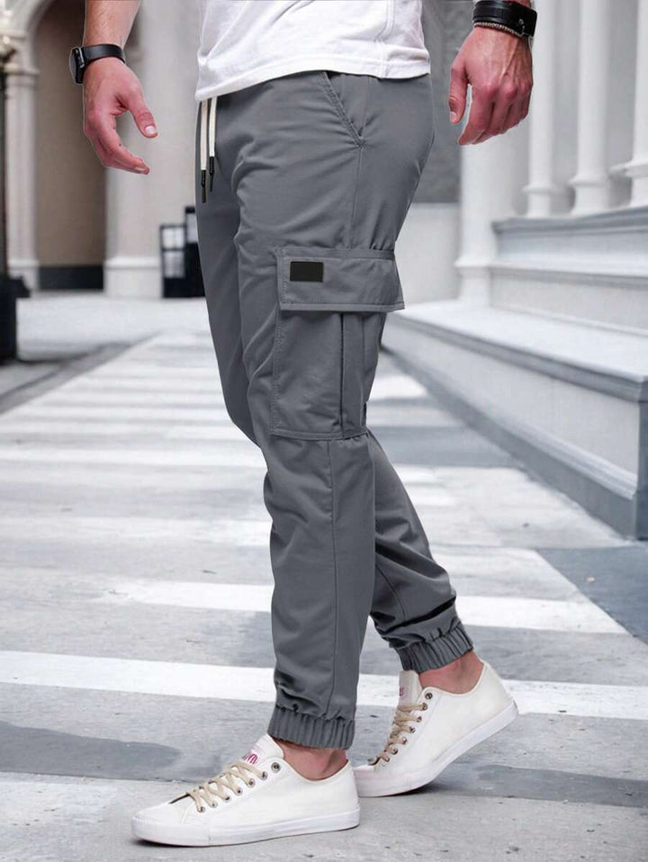 RICCARDO | Leichte Cargo-Jogginghose mit Taschen