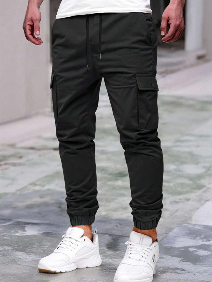 RICCARDO | Leichte Cargo-Jogginghose mit Taschen