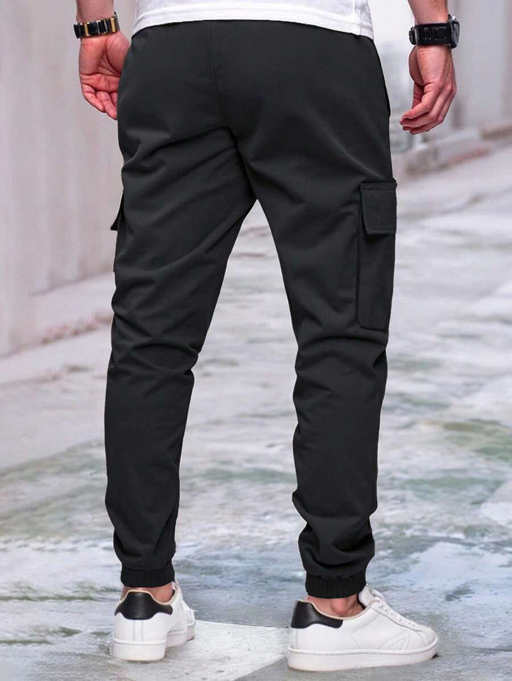 RICCARDO | Leichte Cargo-Jogginghose mit Taschen