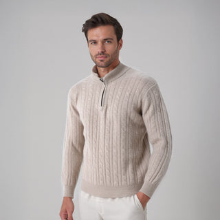Christian | Eleganter Strickpullover mit Zopfmuster und Halbzip
