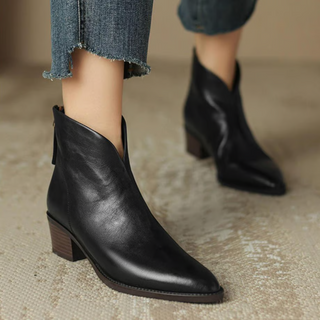 Eirae™ | Zeitgemäße Leder-Ankle Boots