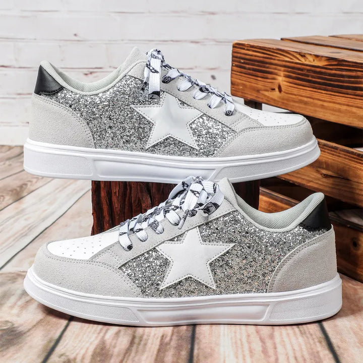 Stella™ | Sneakers im Sternen-Design