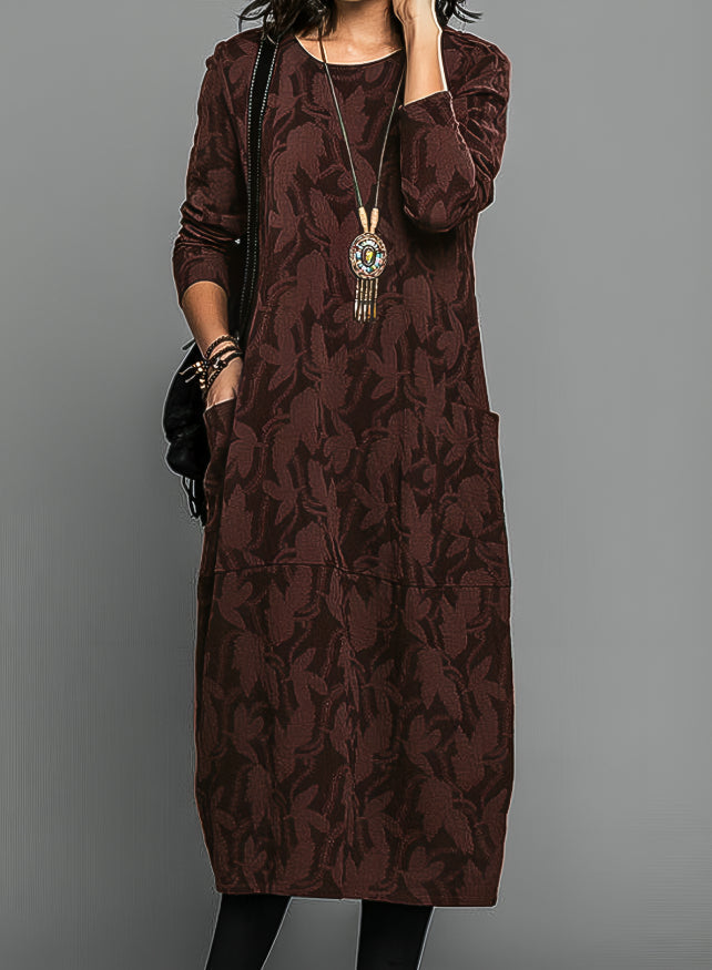Cassie™ | Lässiges Winterkleid mit Rundhalsausschnitt" can be rewritten as:

"Cassie™ | Entspanntes Winterkleid mit Rundhalsdesign