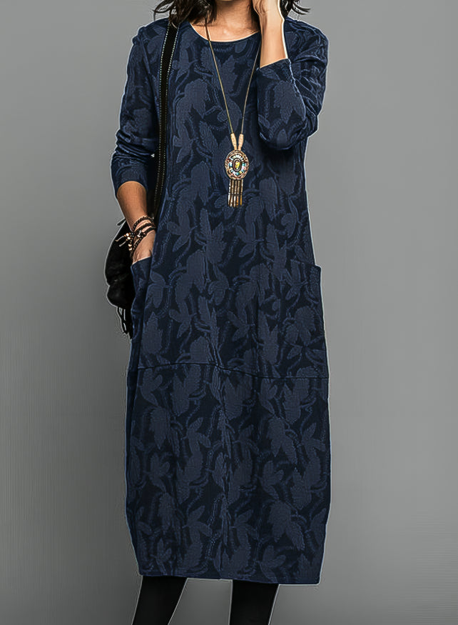 Cassie™ | Lässiges Winterkleid mit Rundhalsausschnitt" can be rewritten as:

"Cassie™ | Entspanntes Winterkleid mit Rundhalsdesign