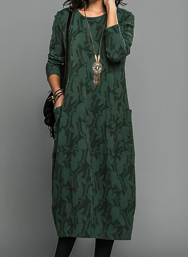 Cassie™ | Lässiges Winterkleid mit Rundhalsausschnitt" can be rewritten as:

"Cassie™ | Entspanntes Winterkleid mit Rundhalsdesign