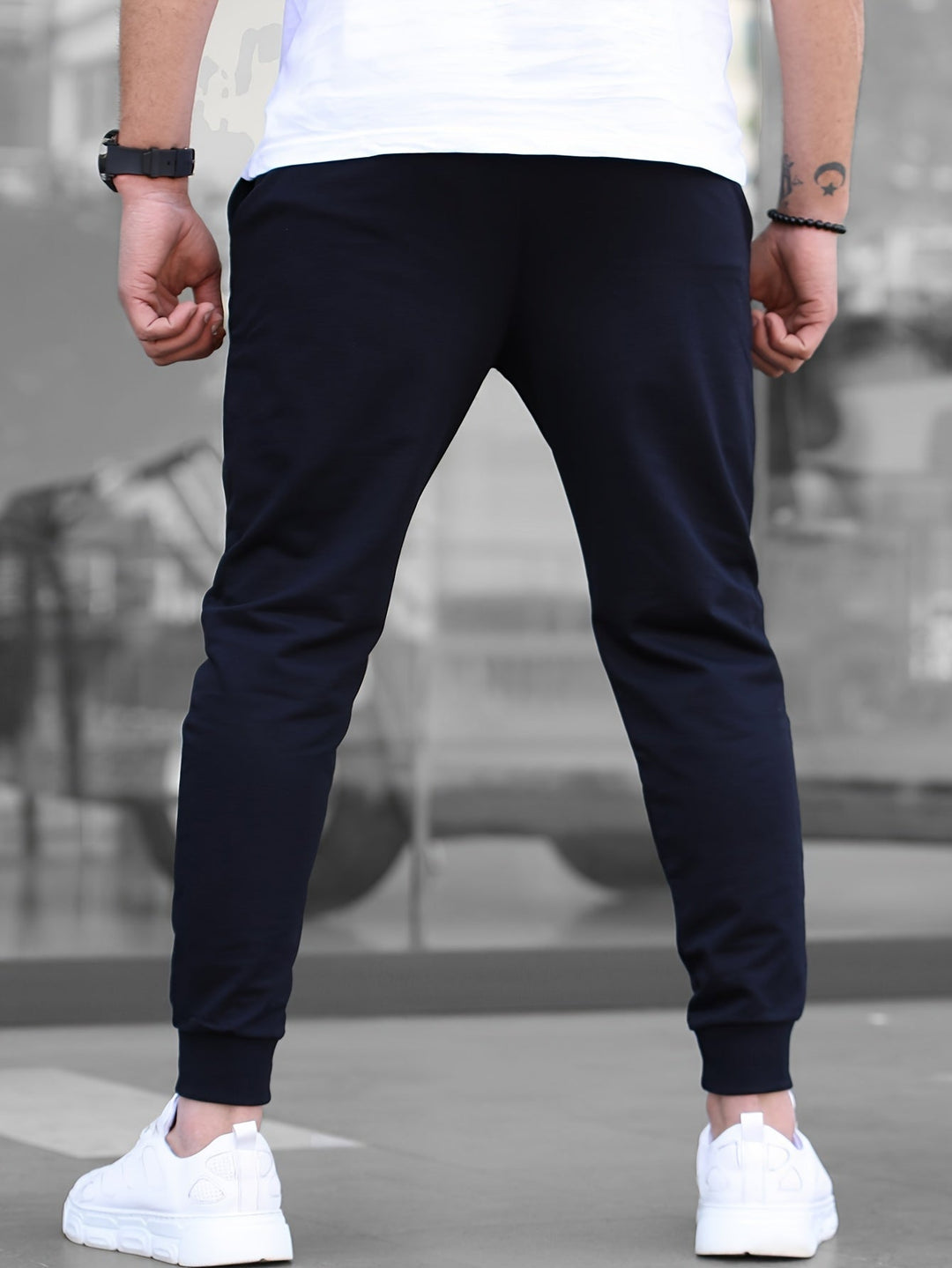 LAURENT MONACO | HERREN JOGGINGHOSE MIT VIELEN TASCHEN