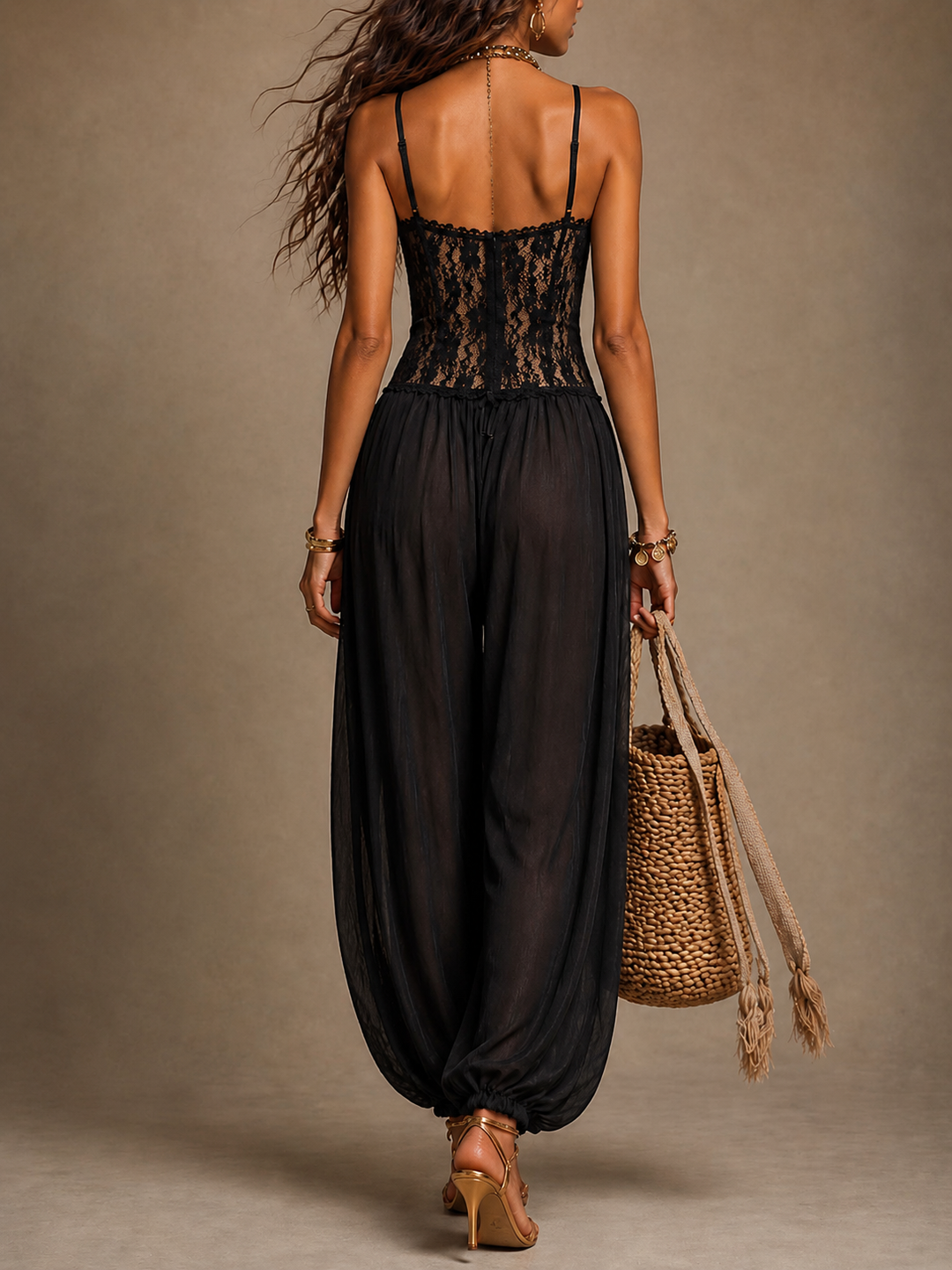 Laia™ | Elegant Lace-Trimmed Jumpsuit