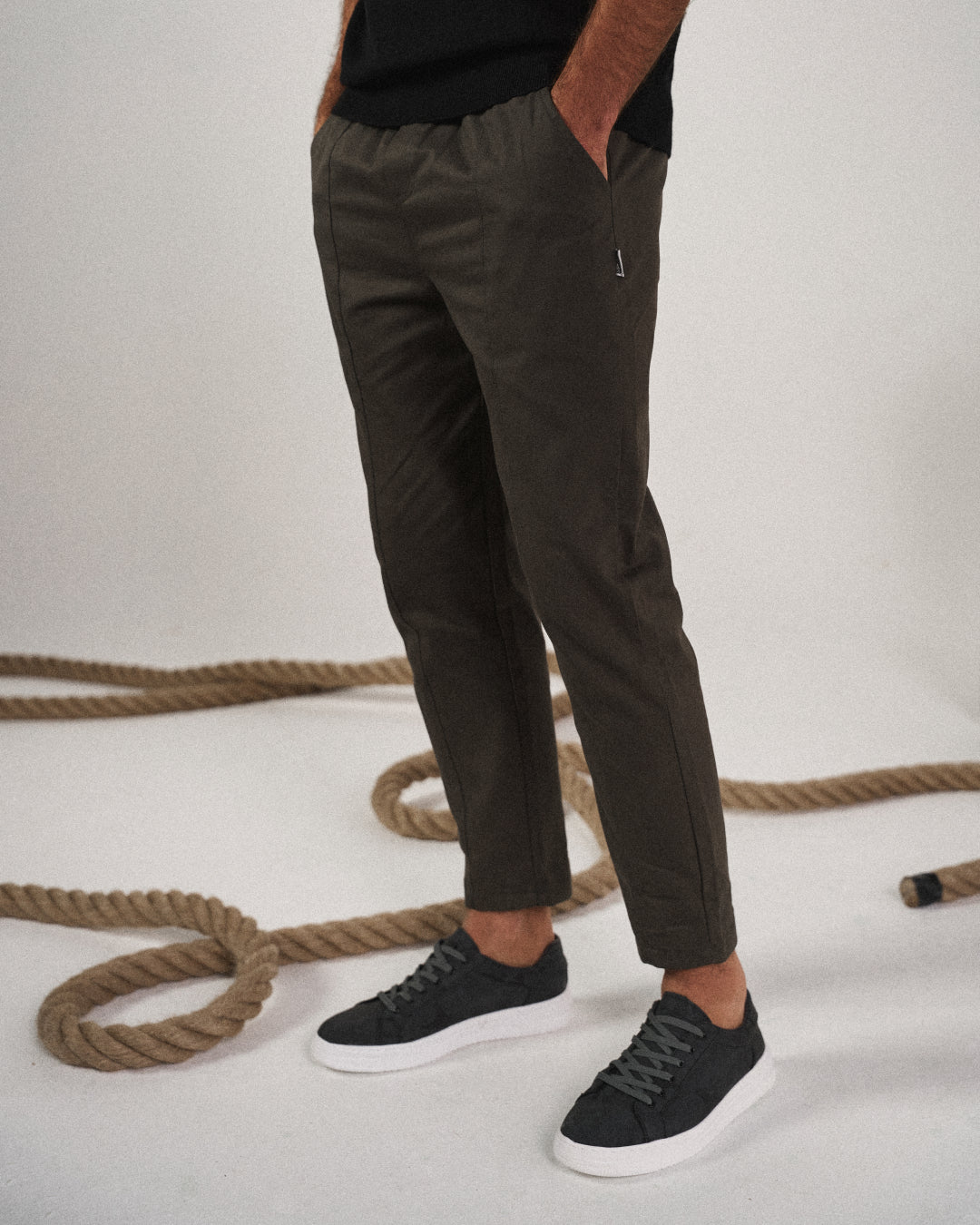 LAURENT MONACO | HERREN JOGGINGHOSE MIT WEITEM BEIN