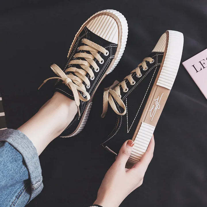 Amélie™ | Exklusive Designer-Sneaker mit Erhöhter Sohle