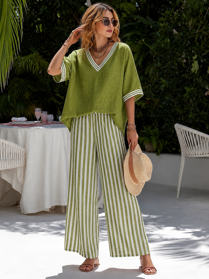 Alira™ | Gestreiftes Zweiteiliges Outfit