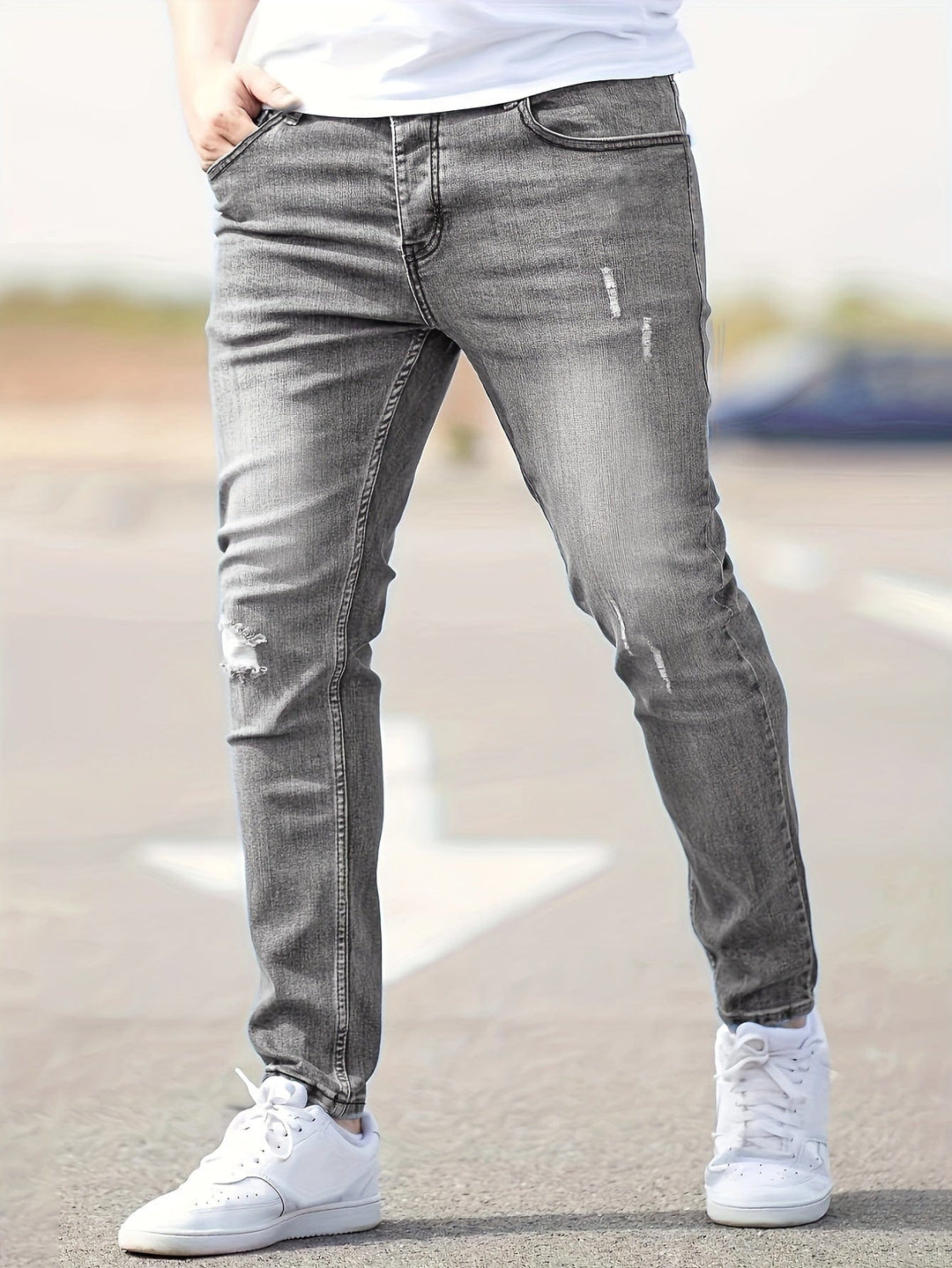 Alex - Modische Slim Fit Jeans mit Destroyed-Effekten
