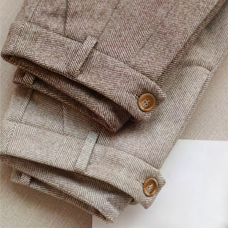 Lennart - Contemporary Elegance with Precision