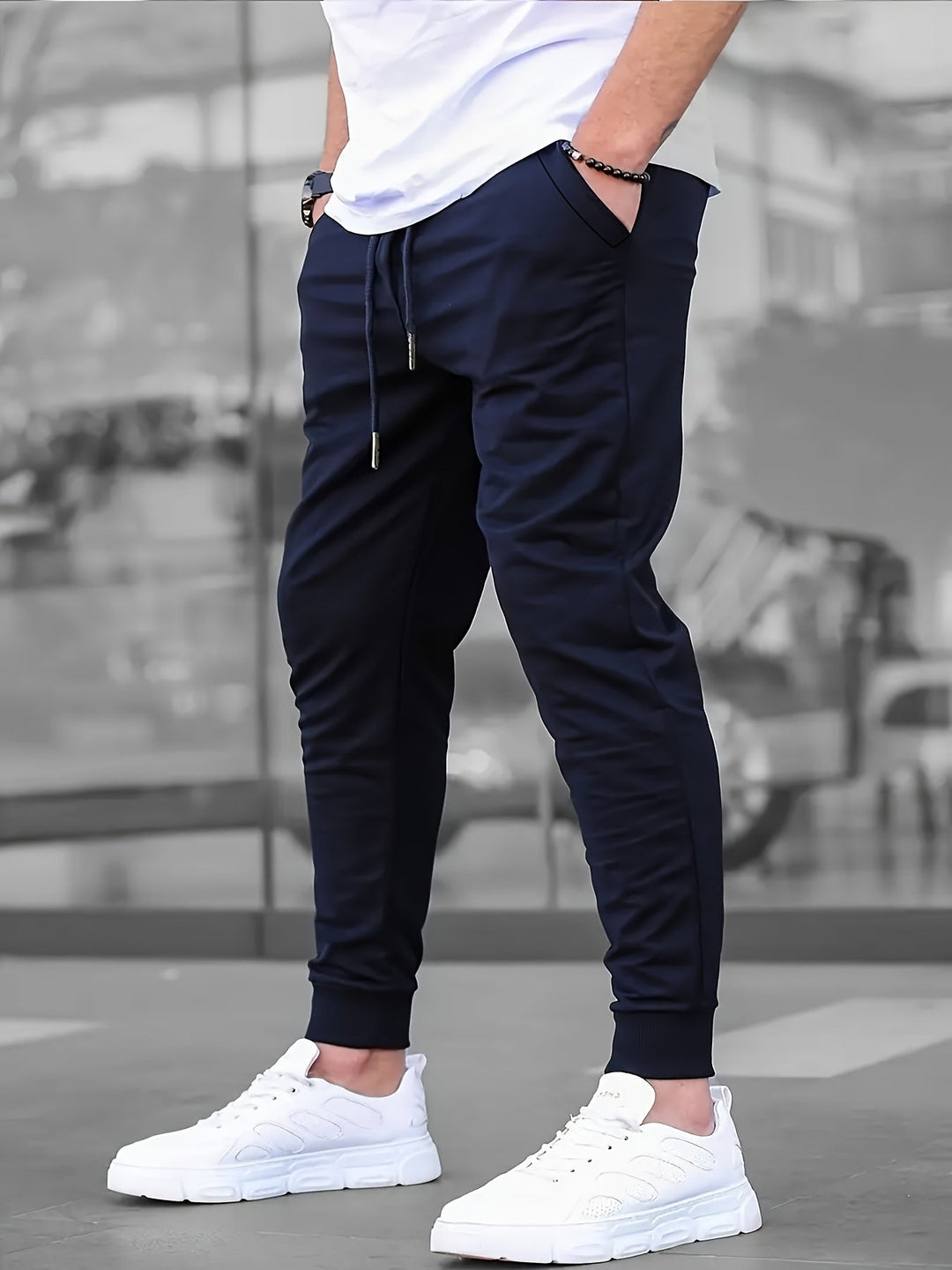 LAURENT MONACO | HERREN JOGGINGHOSE MIT VIELEN TASCHEN