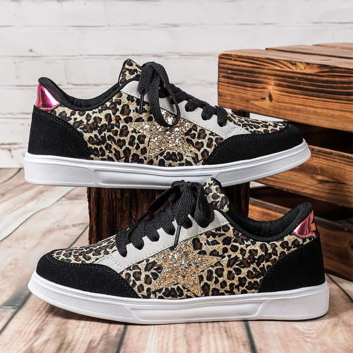 Stella™ | Sneakers im Sternen-Design