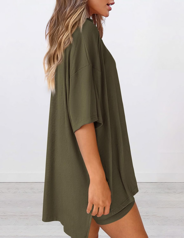 Hilda™ Minimalist 2-Piece Set